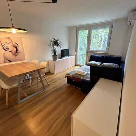 Karamela Apartment Ljubljana Extérieur photo